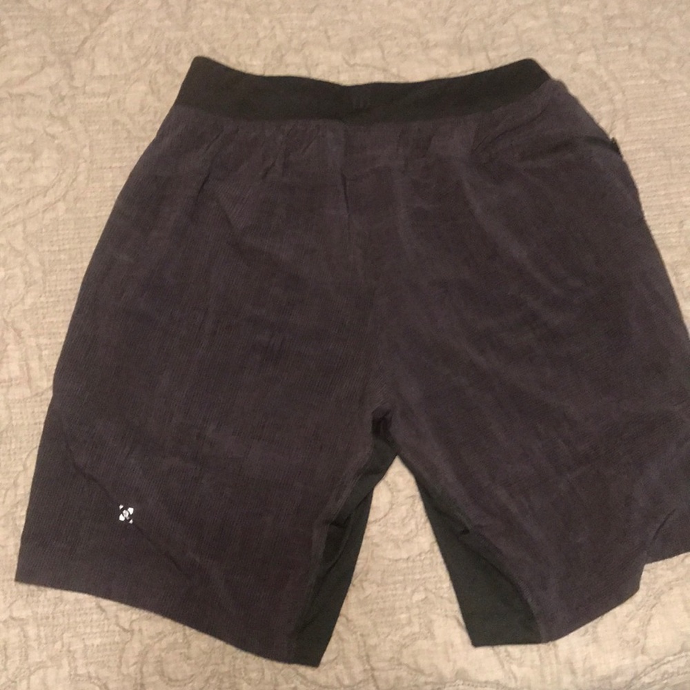 Men’s Lululemon shorts